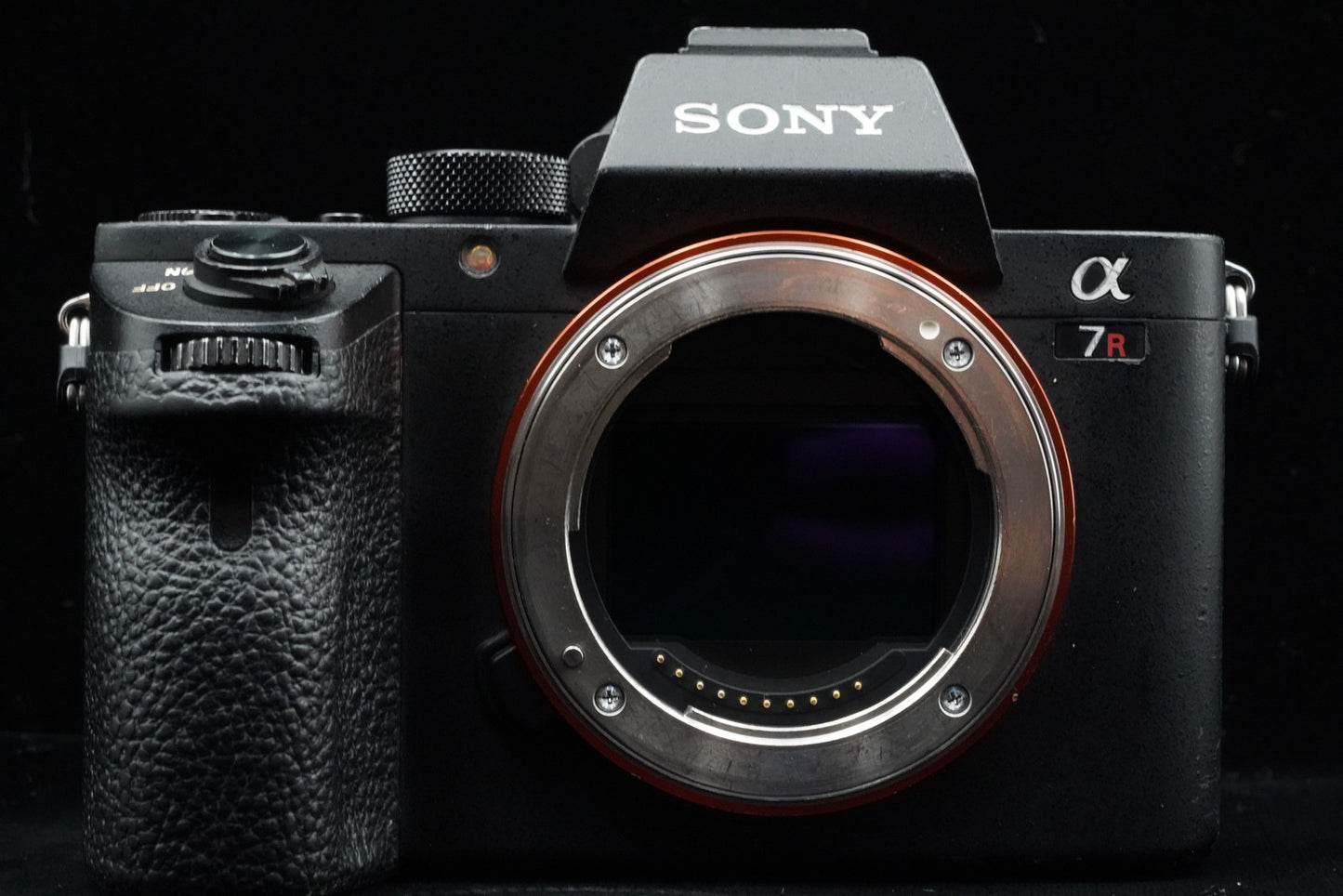 Sony ILCE-7RM2 A7R II Digital SLR Camer US Duty Paid 9965