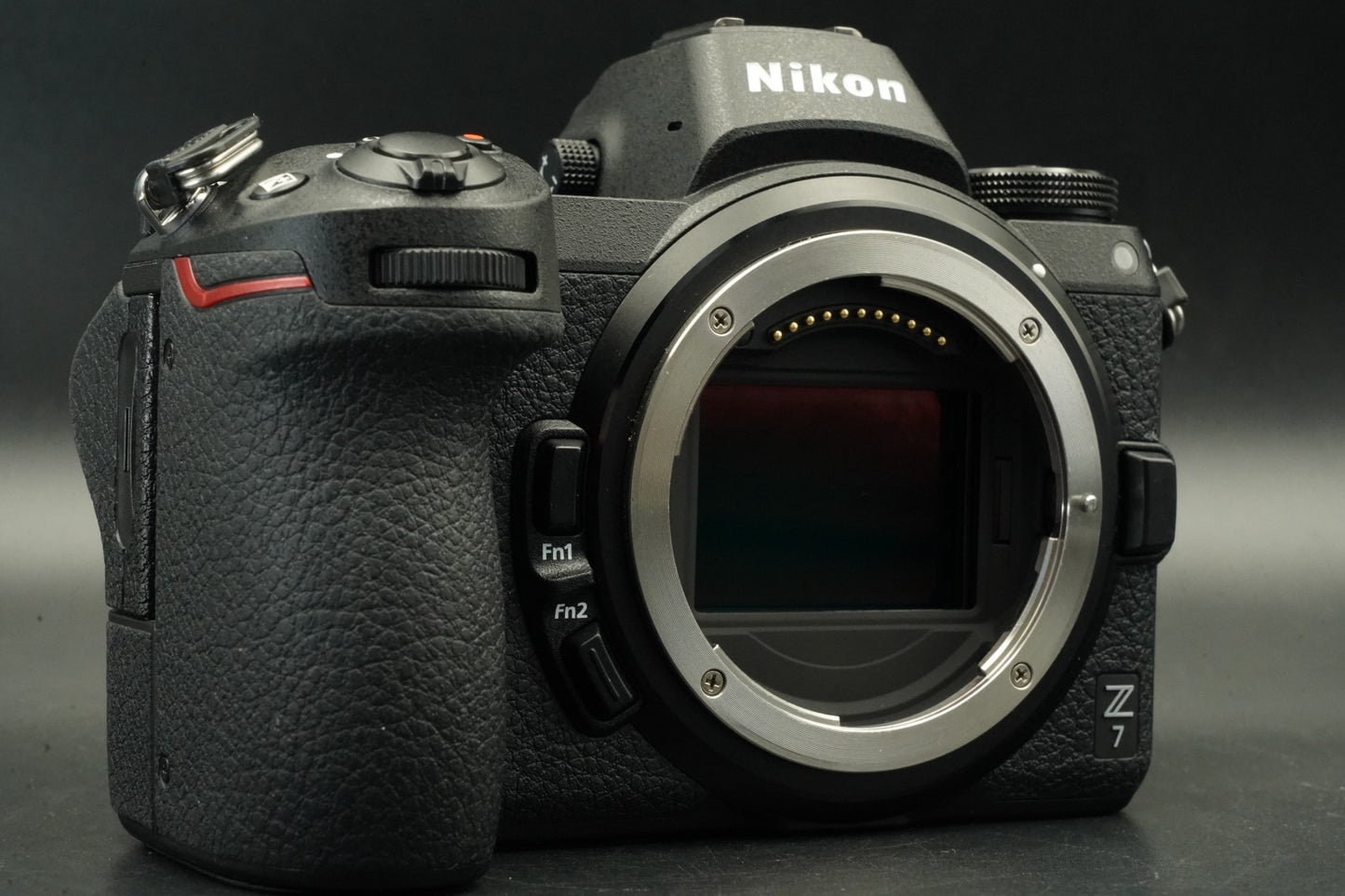 11983 cuts!! Nikon Z7 45.7MP Full-Frame Mirrorless Camera Body 11694