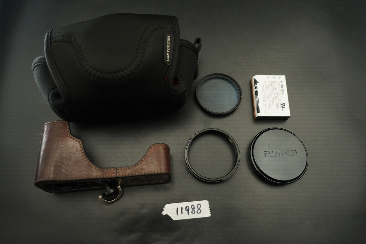 Fujifilm Fuji X70 X 70 Black 16.3MP Digital Camera #11988