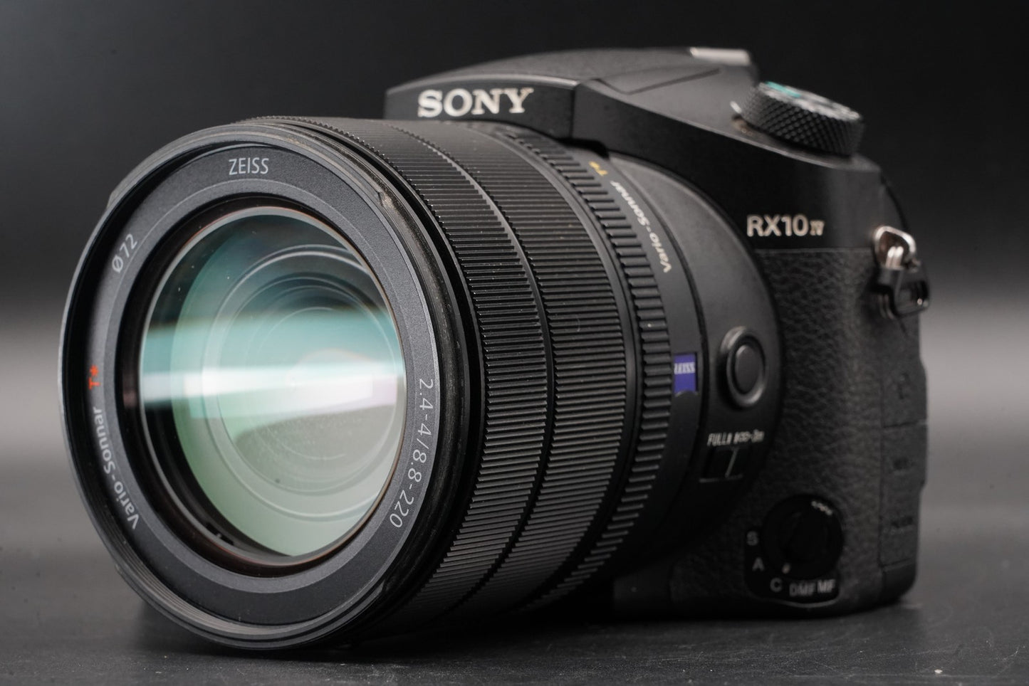 Sony Cyber-Shot RX10 IV 20.1MP Digital Camera DSC-RX10M4 US DUTY PAID 11082
