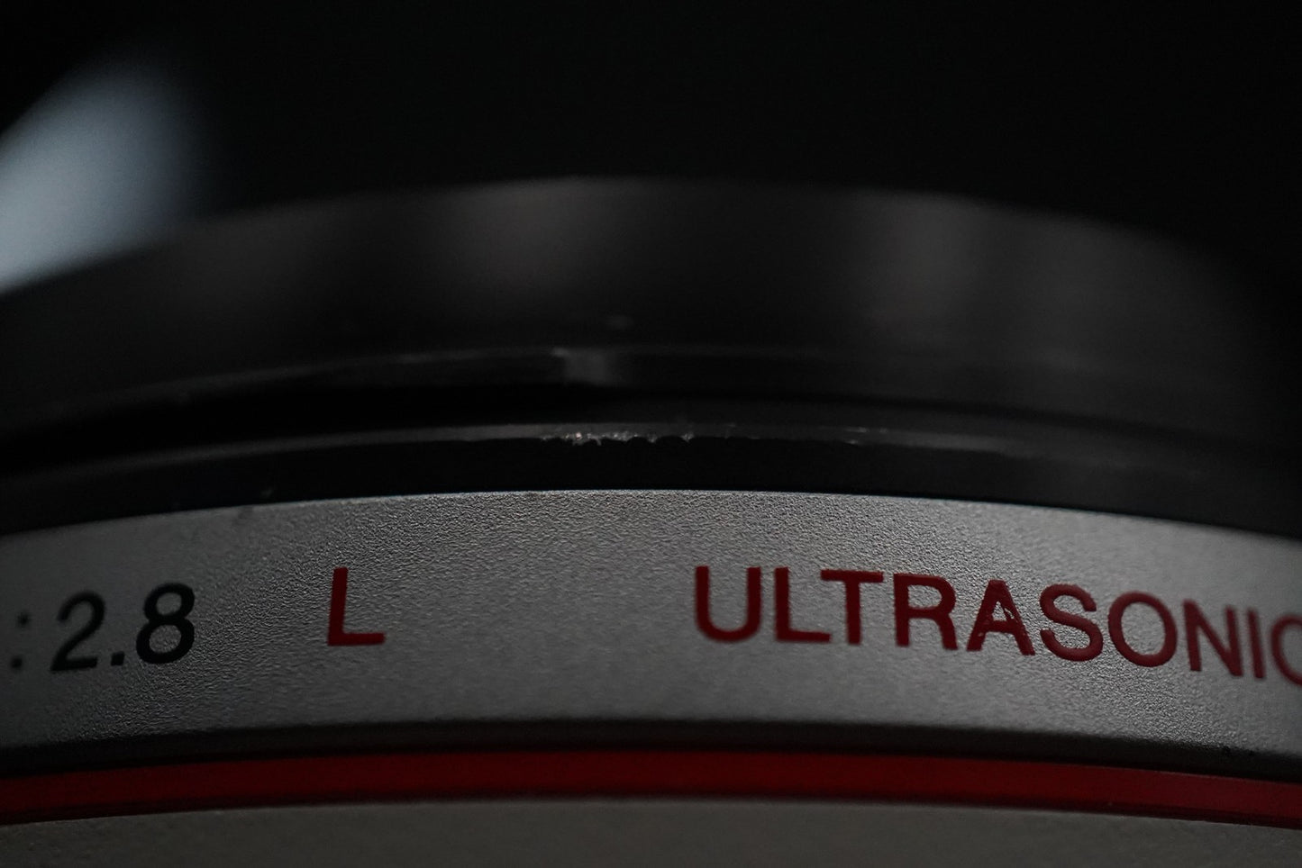 Canon EF 70-200mm F/2.8 L USM Telephoto Zoom AF Lens JAPAN US Duty Paid 10946