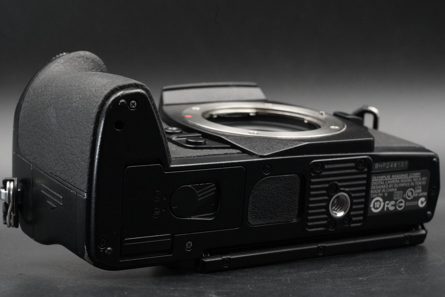 Olympus OM-D E-M1 Digital Camera Black Body From JAPAN US Duty Paid 10989