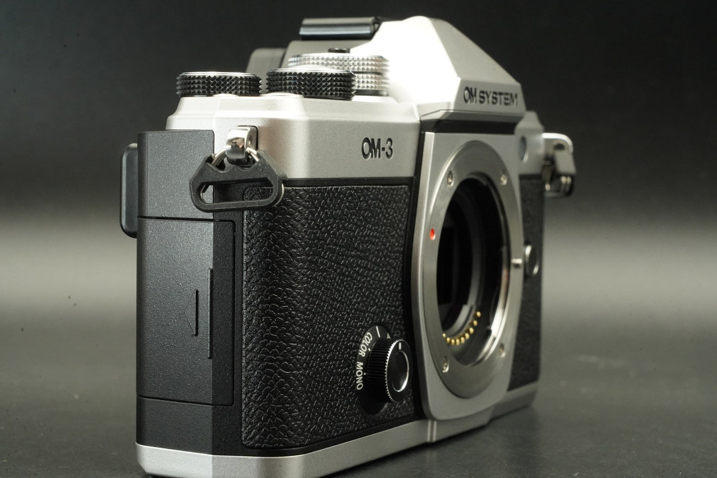 223 cuts!! OM SYSTEM OM-3 Mirrorless Camera Silver 11668