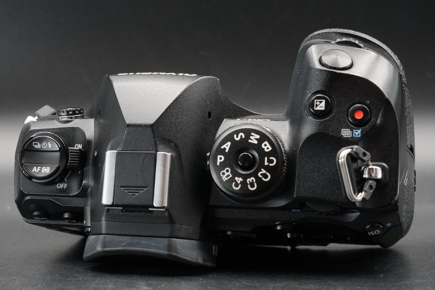 1239 cuts! OLYMPUS OM System OM-1 20.4MP Mirrorless Camera US Duty Paid 11362
