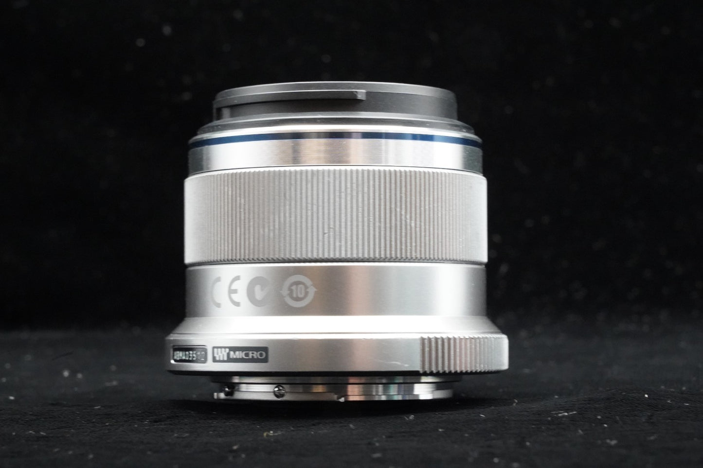 Olympus M.ZUIKO DIGITAL 45mm f/1.8 Lens Silver Japan US Duty Paid 9451