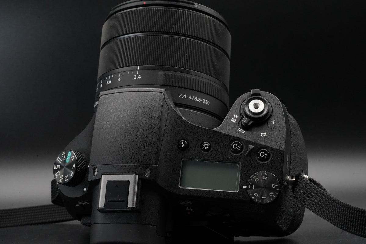 Sony Cyber-Shot RX10 IV 20.1MP Digitalkamera DSC-RX10M4 US LAGER #11083