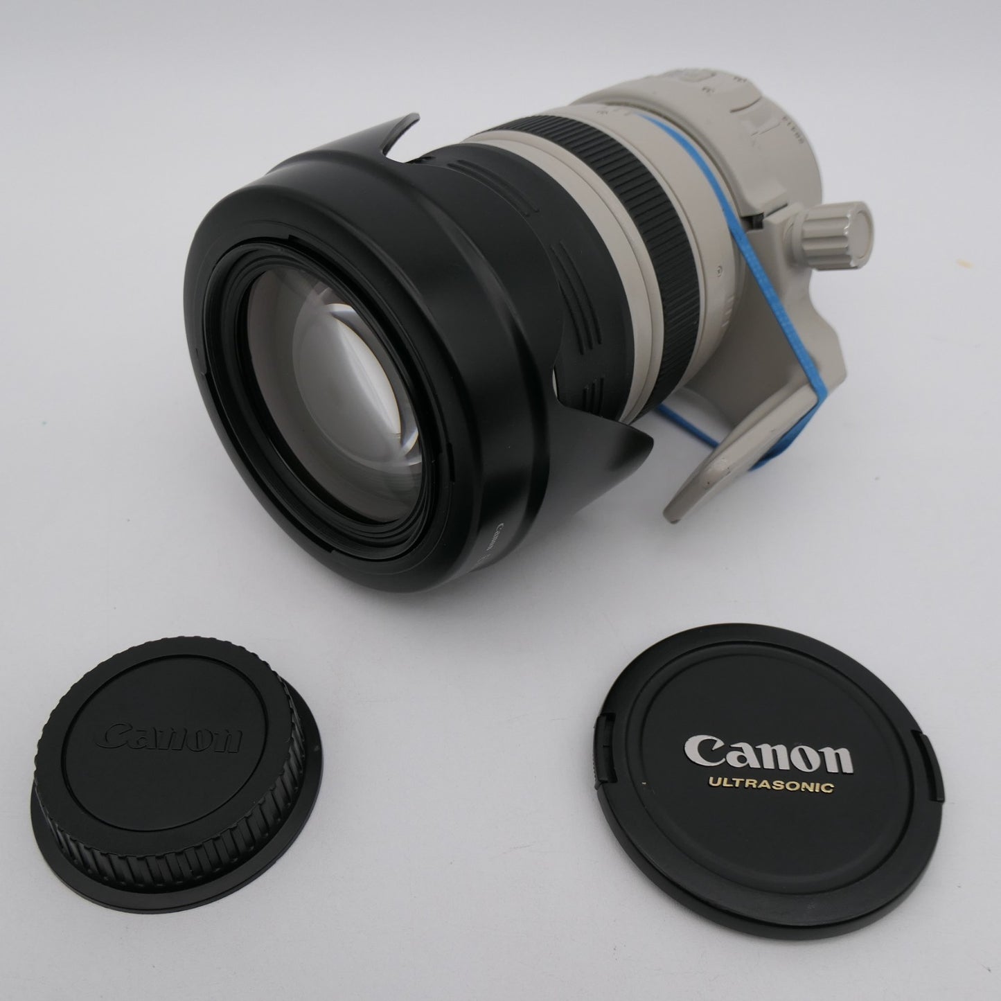 Canon EF 28-300mm f/3.5-5.6 L IS USM Lens US Duty Paid From Japan 7851