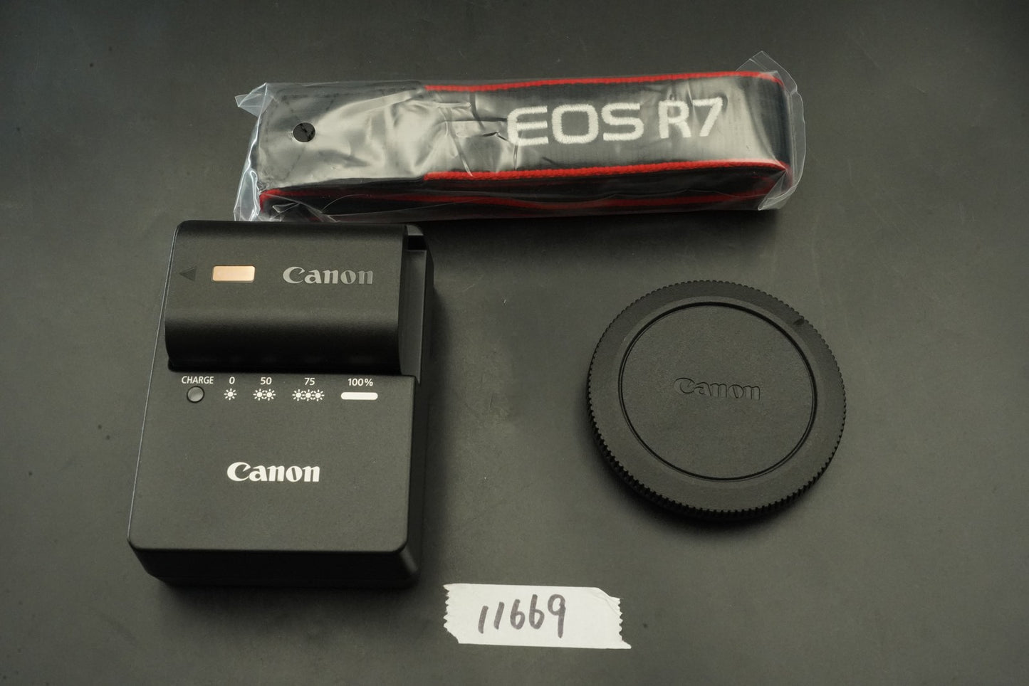 Only 12% cuts! Canon EOS R7 Mirrorless Digital Camera US DUTY PAID 11669
