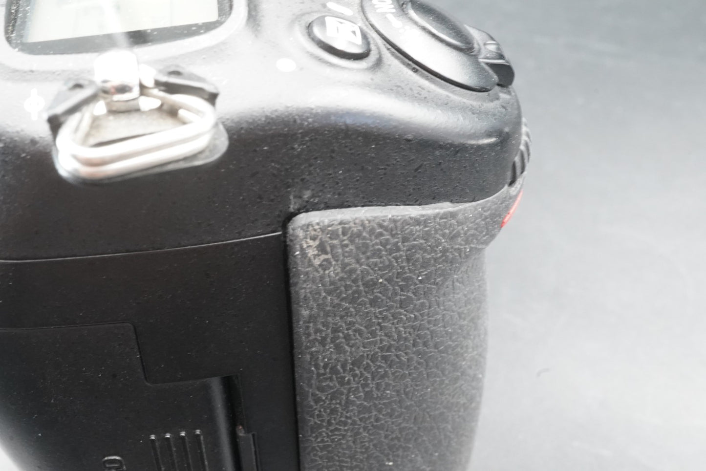 Nikon D700 12.1 MP DSLR Digital Video Camera Used US Duty Paid 11424