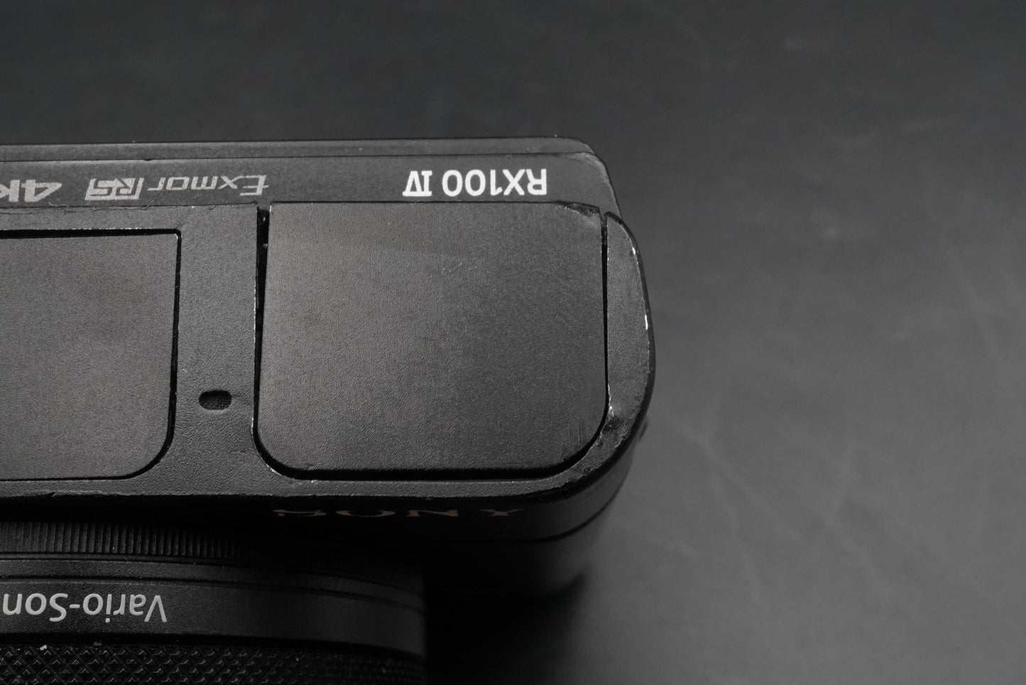 Sony RX100IV M4 DSC-RX100IV Digital Camera 35 Languages US DUTY PAID 11292