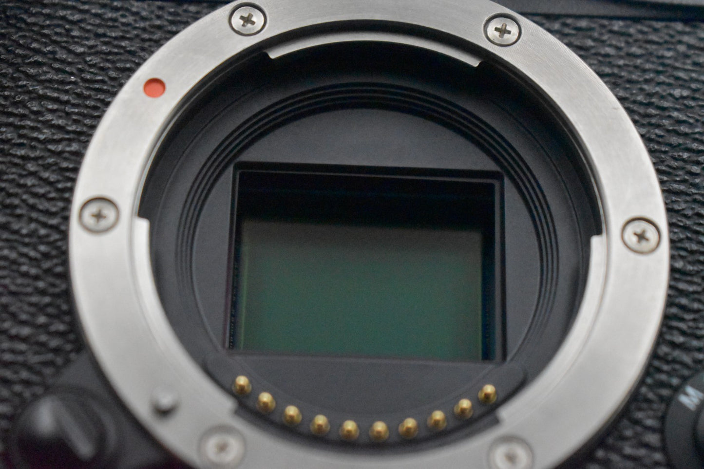 Fujifilm X-E1 16.3MP Digital SLR Camera Body Black US Duty Paid R0159