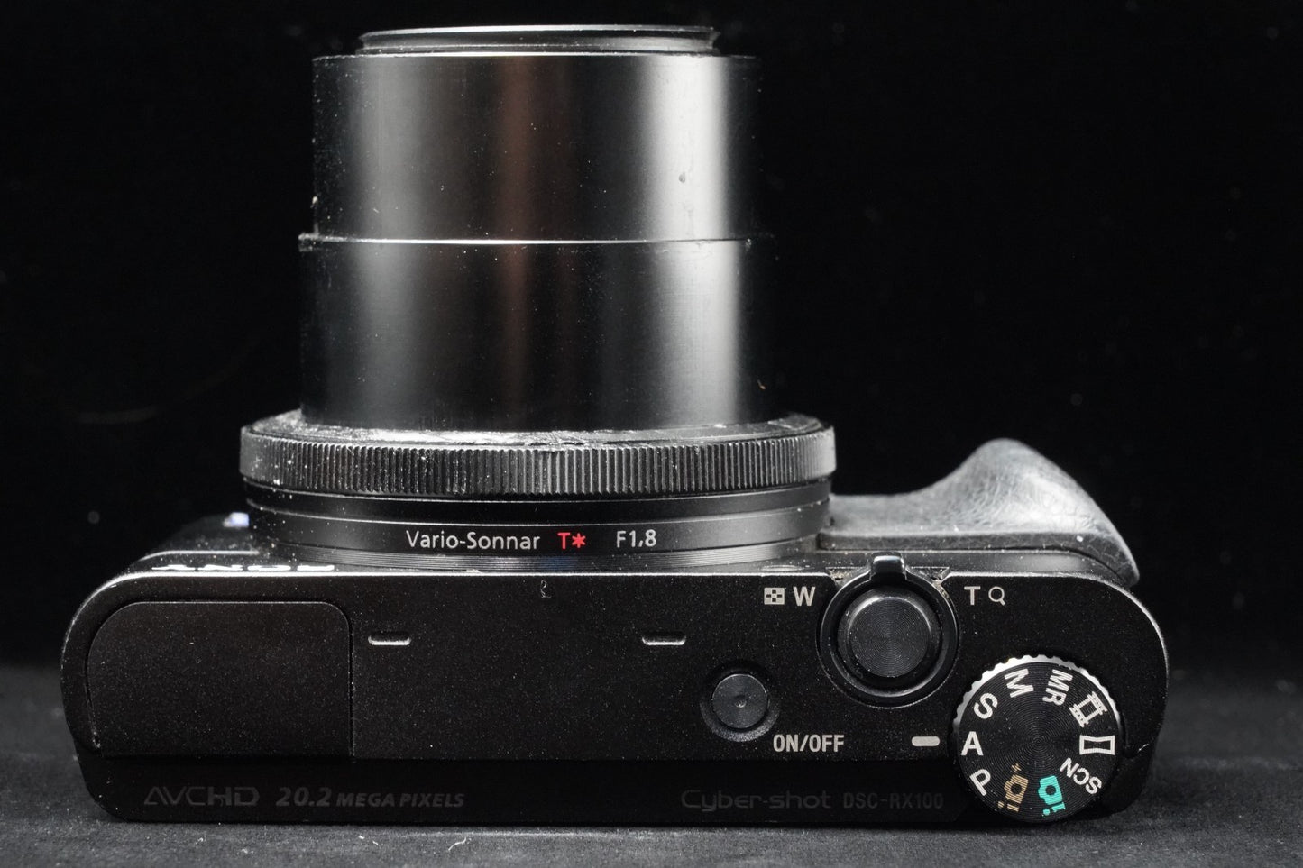 Sony Cyber-Shot DSC-RX100 35 Language Camera US DUTY PAID 10144