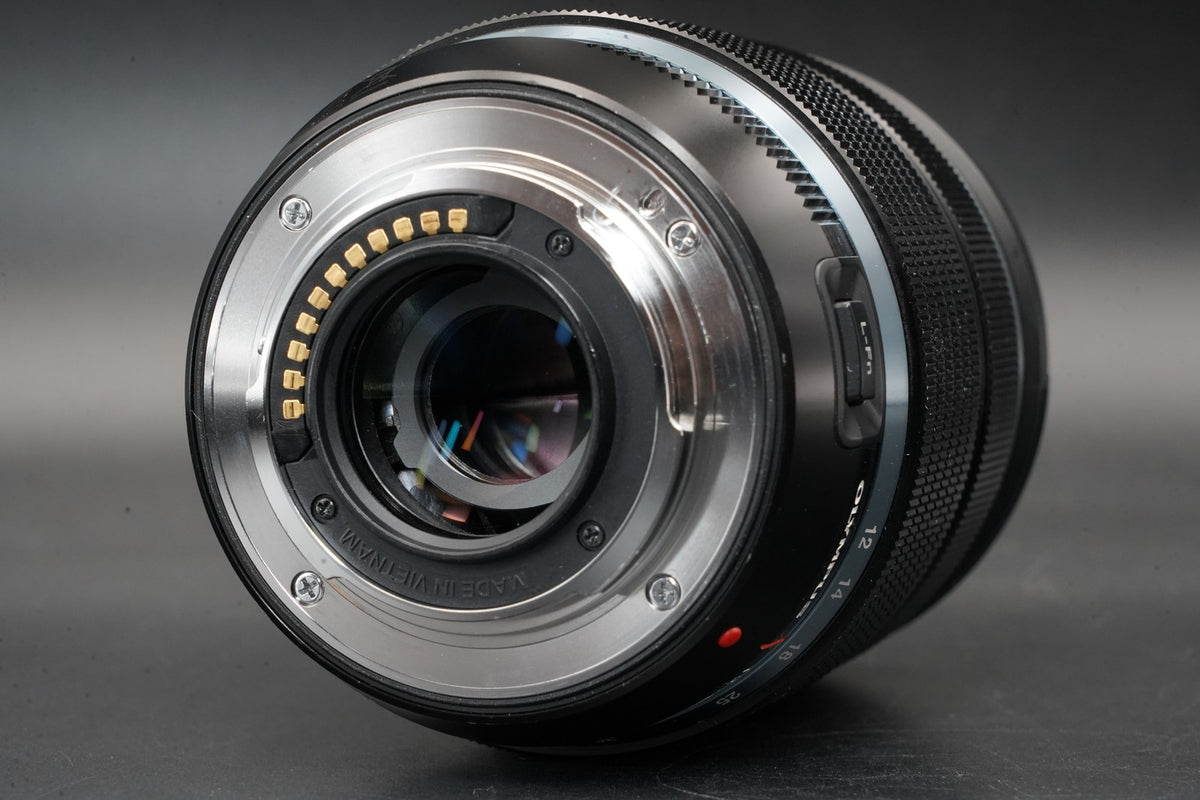 OLYMPUS M.ZUIKO DIGITAL ED 12-40mm F/2.8 PRO Lens US STOCK #11306