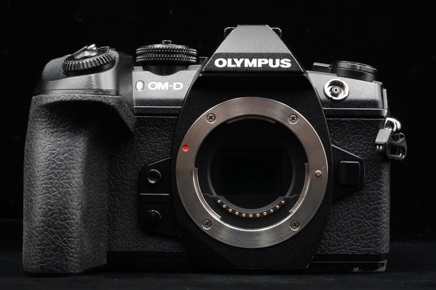 Olympus OM-D E-M1 Mark II Digital Camera Black Body US Duty Paid 9877