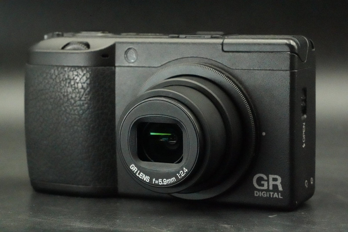 RICOH GR DIGITAL II 10.1 MP Compact Camera -5246 cuts- #12737