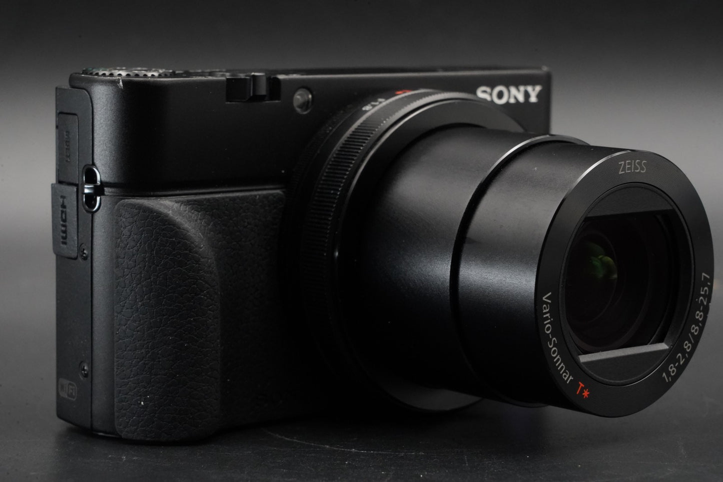 Sony Cyber-shot DSC-RX100M3 III Point Shoot Digital Camera US Duty Paid 10853