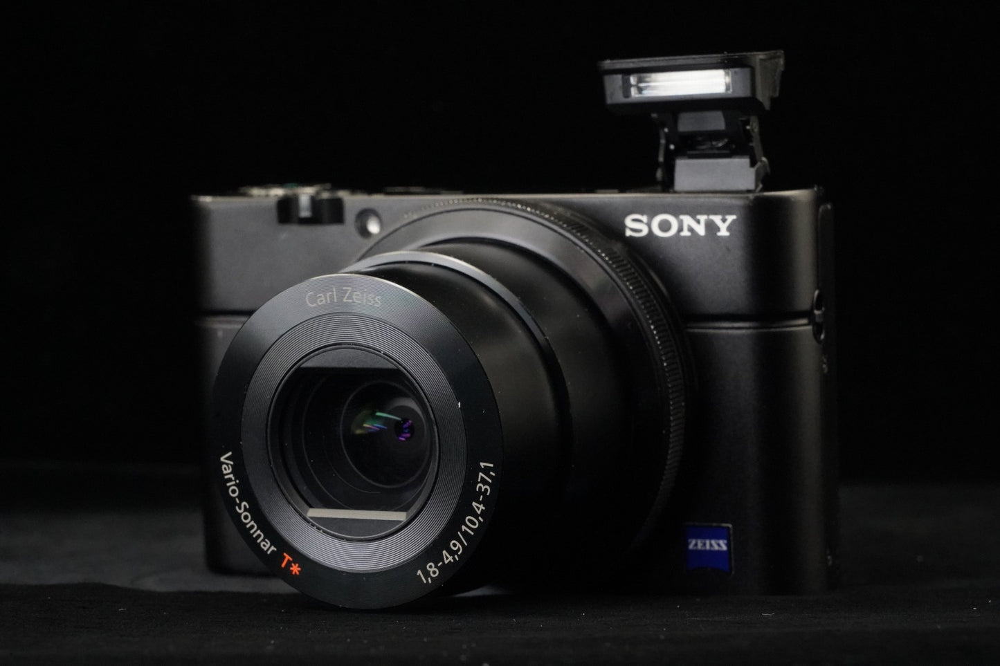 Sony Cyber-Shot DSC-RX100 35 Language Camera 8749 8752-8759 US DUTY PAID R0043