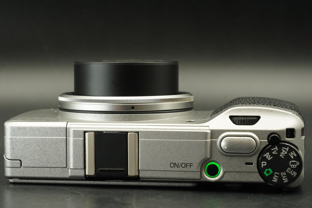 RICOH GR II 16.2 MP Compact Digital Video Camera -Only 1 cut !?- #12244