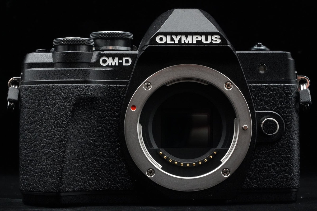 Olympus OM-D E-M10 Mark III Silver Digital Camera Body US STOCK #10160