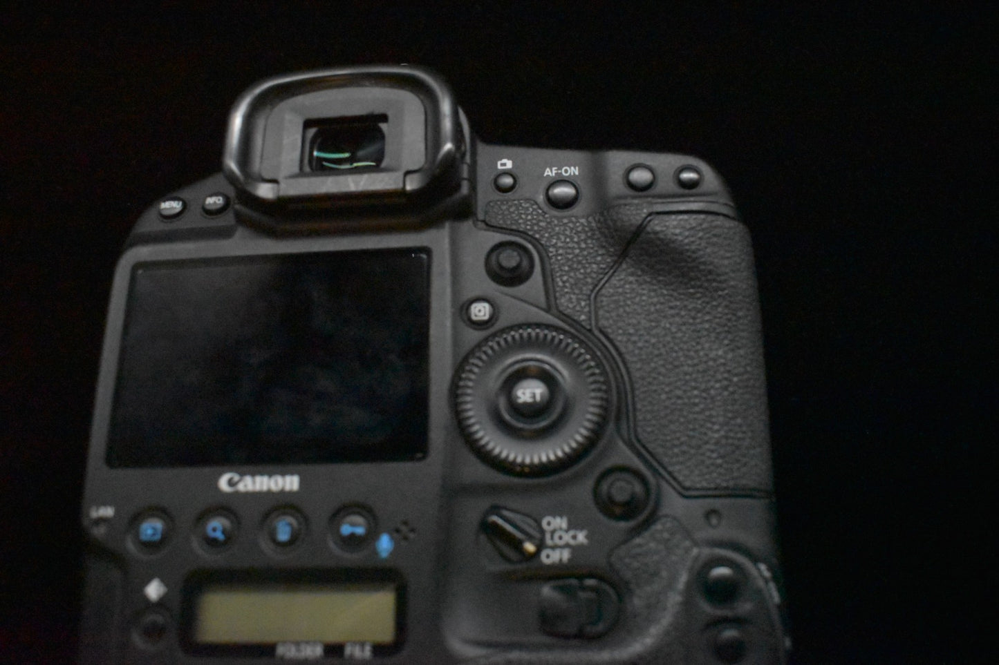 [US Duty Paid] Canon EOS 1D X 18.1MP Digital Camera Body from Japan 8321