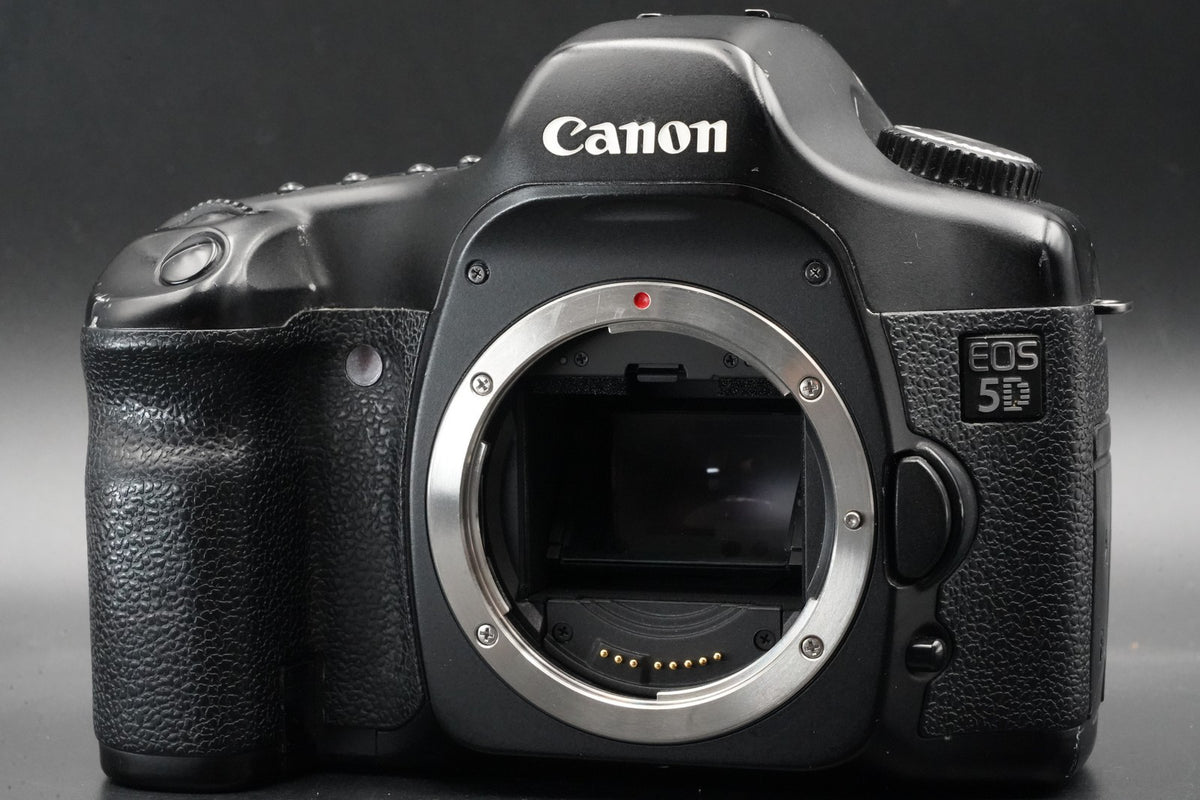 Canon EOS 5D Digital SLR Full Frame Camera Body Only US STOCK #11235