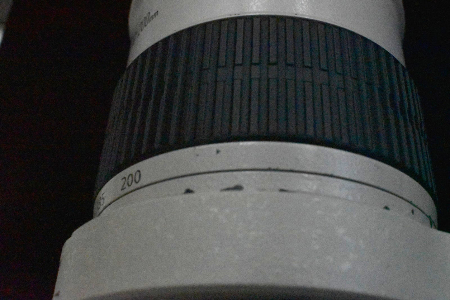 Canon EF 70-200mm F/2.8 L IS USM Telephoto Zoom AF Lens US Duty Paid 10384