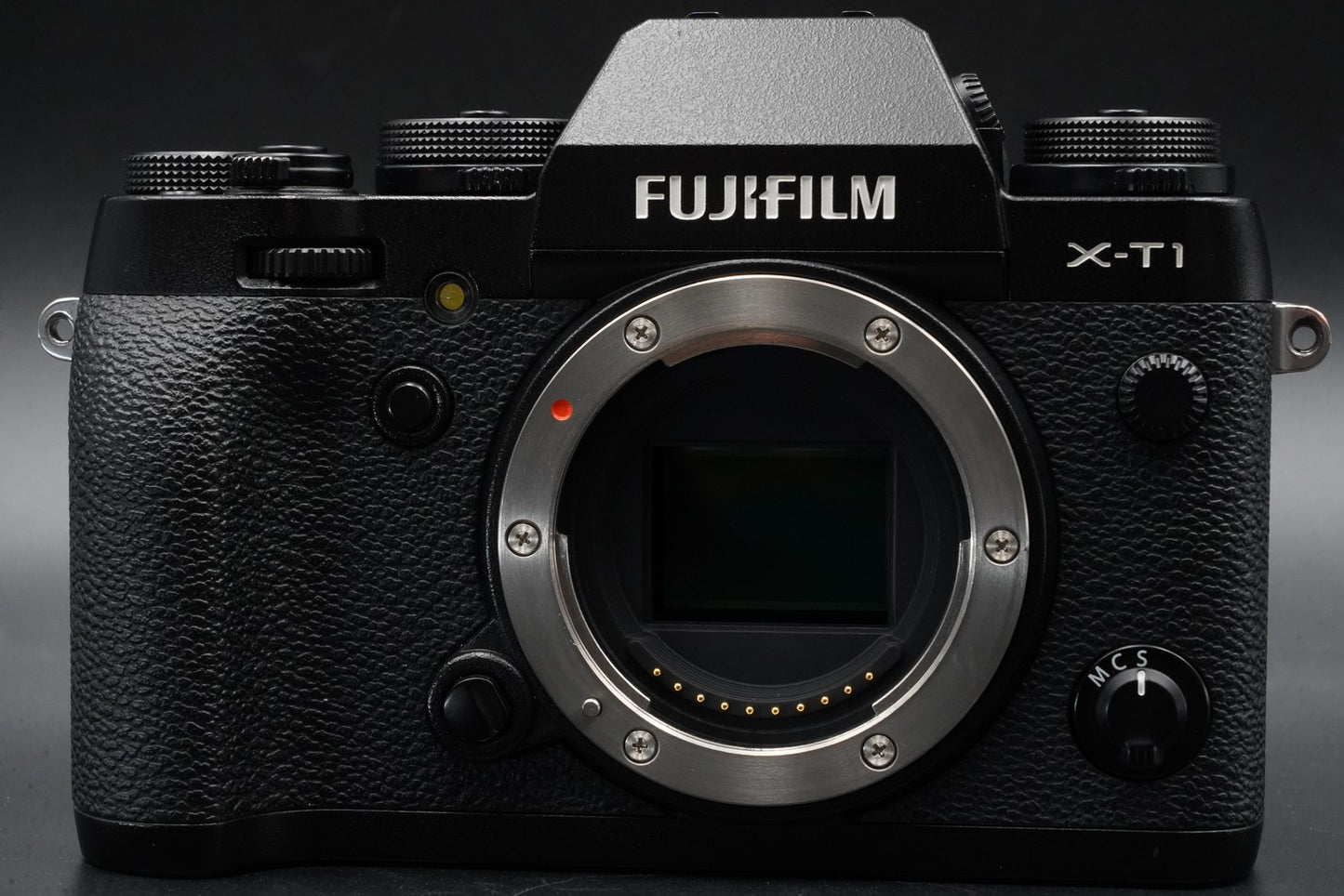 480 cuts! Fujifilm X-T1 Mirrorless Digital Camera 16.3MP Black 10935