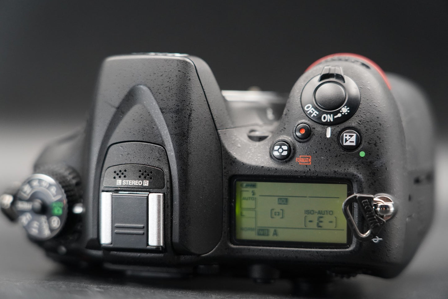 Only 3% cuts!! Nikon D7100 24.1MP Digital SLR Camera Black Body 8524