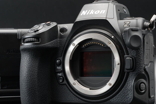 Nikon Z8 Mirrorless Digital Camera Body Top Mint US STOCK #11147