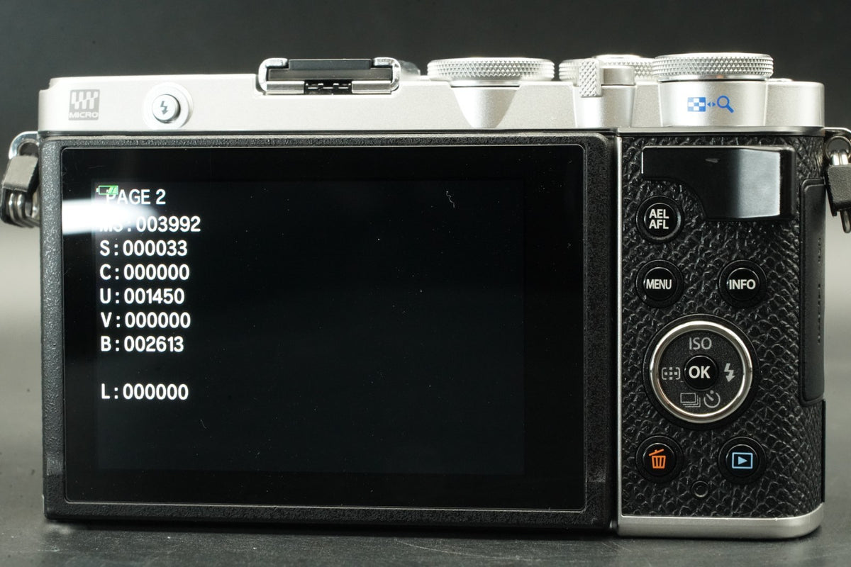 OLYMPUS PEN E-P7 Digital Camera Body Silver -3992 cuts- #11598