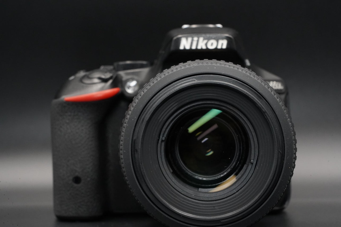 Nikon D5500 DSLR Camera 55-200mm Lens US Duty Paid Excellent Condition 10446