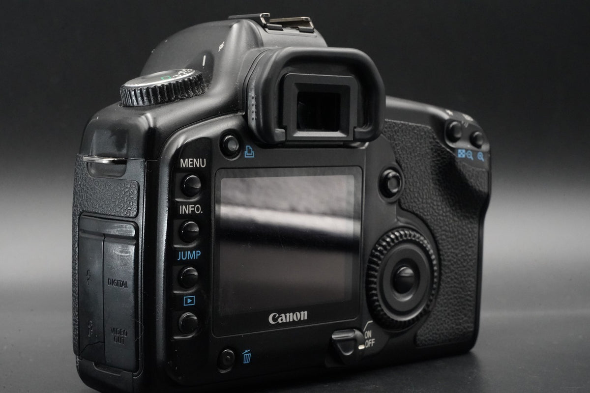 Canon EOS 5D Digital SLR Full Frame Camera Body Only US STOCK #11235