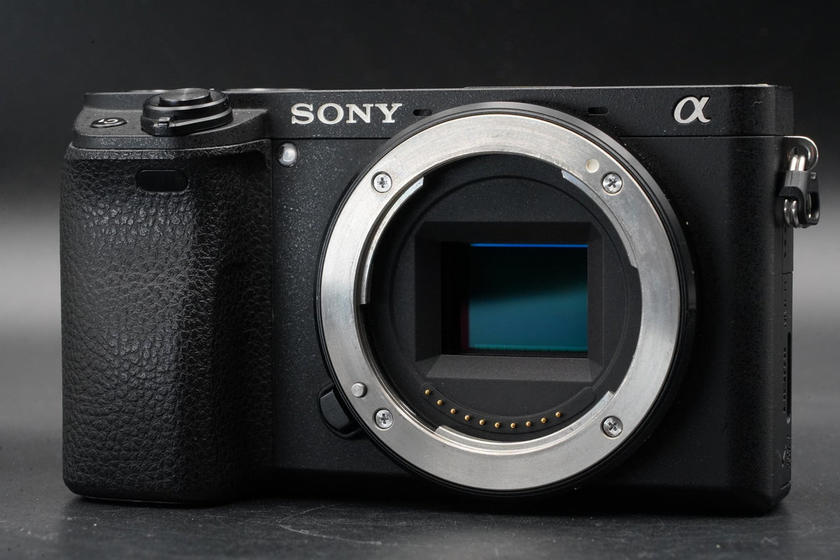 Sony a6300 + 16-50mm PZ Lens Mirrorless Digital Camera Black -12267 cuts- #12103
