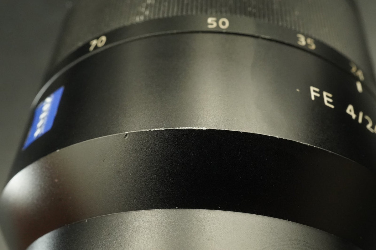 Sony Vario-Tessar T* E 16-70mm F/4 ZA OSS SEL1670Z (APS-C / Sony US STOCK #12130