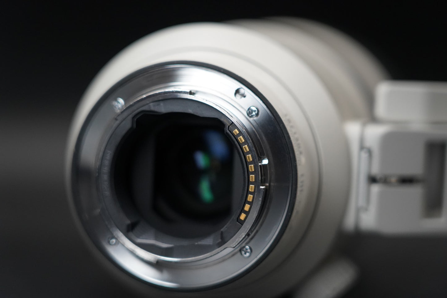 Sony FE 70-200mm F/2.8 GM OSS E Mount Lens SEL70200GM US Duty Paid 11107