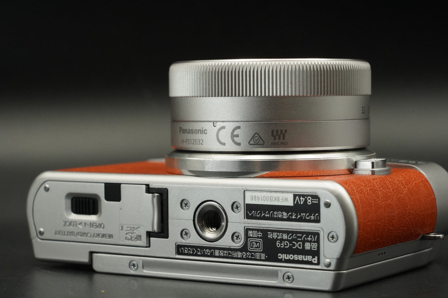 English OK!! Panasonic LUMIX DC-GF9 Orange-32 Lens +  25mm f/1.7   #11510