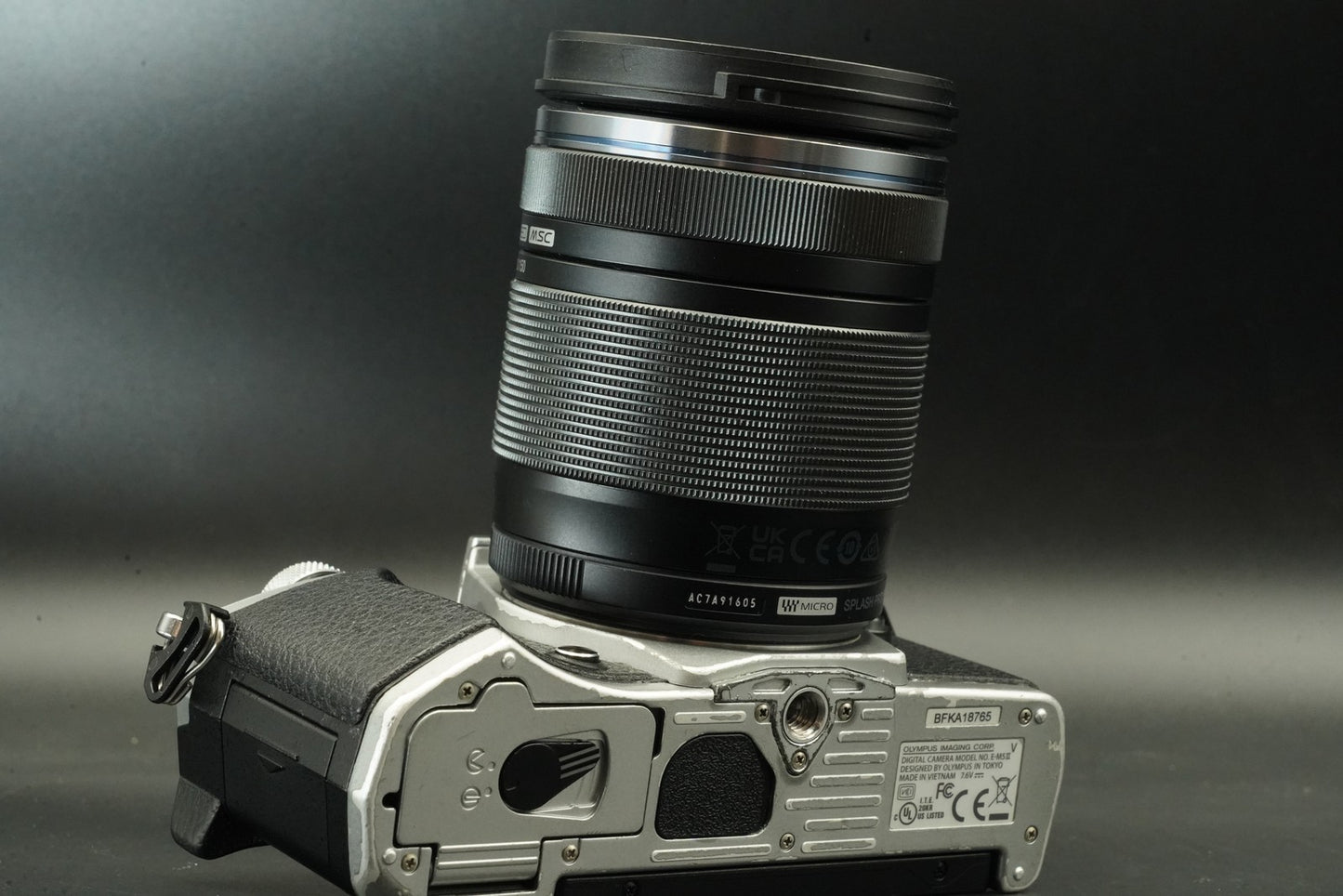 Olympus OM-D E-M5 Mark II w/ M.ZUIKO 14-150 Lens Silver -10789 cuts- #11765