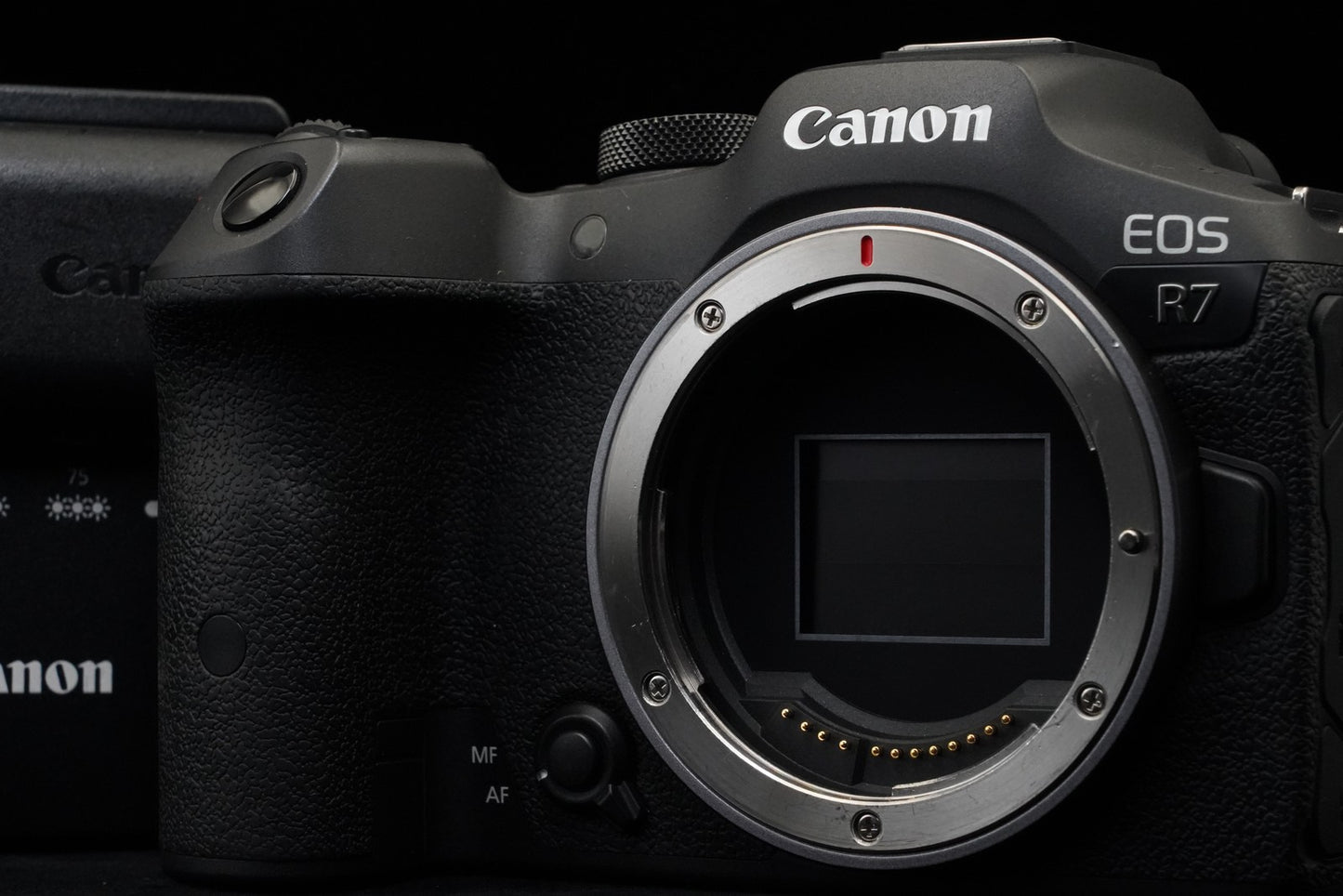 Canon EOS R7 Mirrorless Digital Camera US DUTY PAID 10788