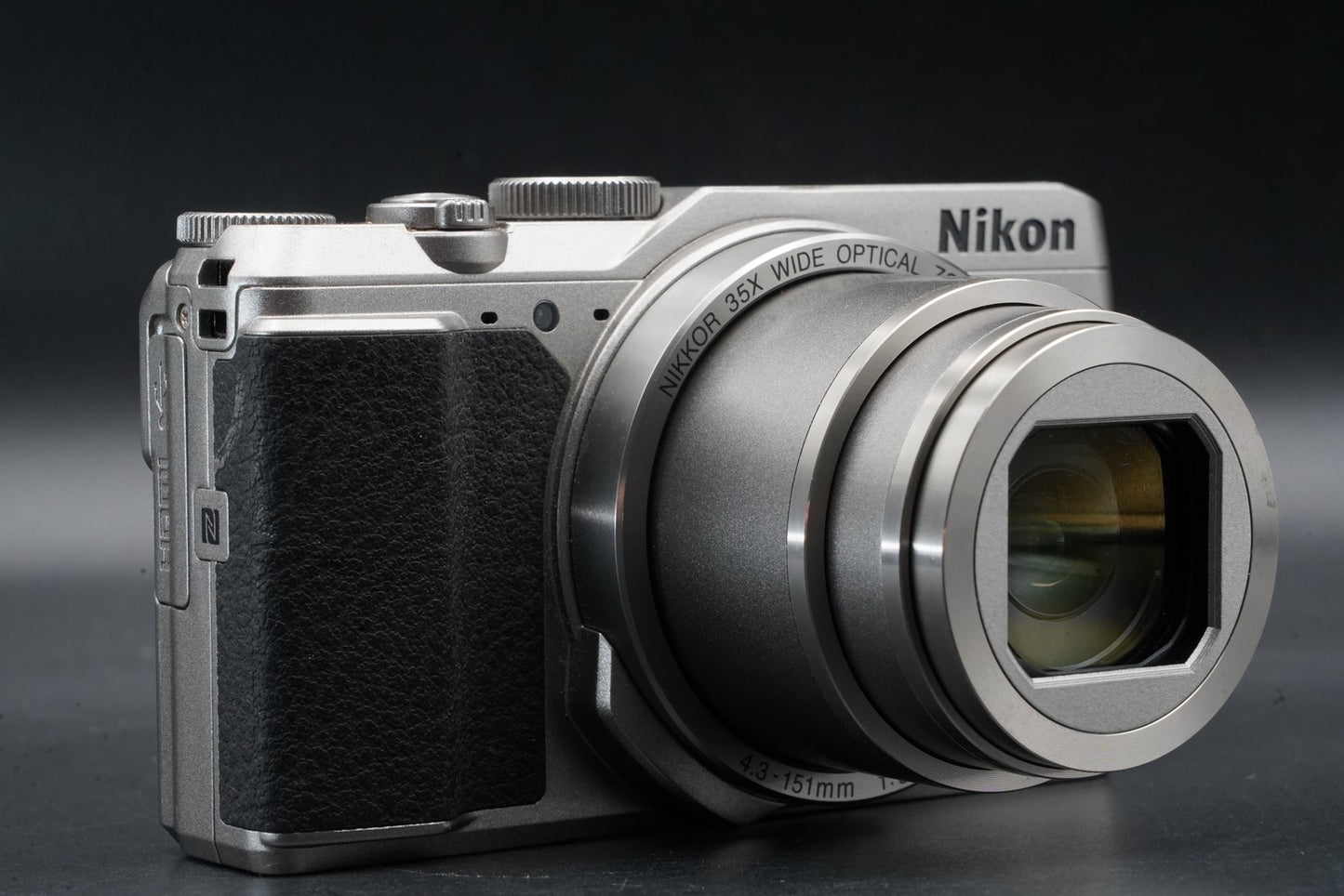 Nikon COOLPIX A900 20.3MP 35x Compact Digital Camera JAPAN US Duty Paid 11225