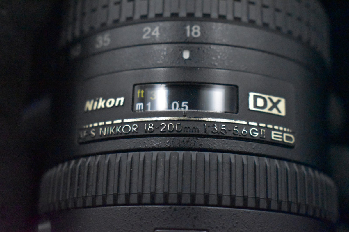 Nikon AF-S DX 18-200mm f/3.5-5.6 G ED VR II Lens US STOCK #9264