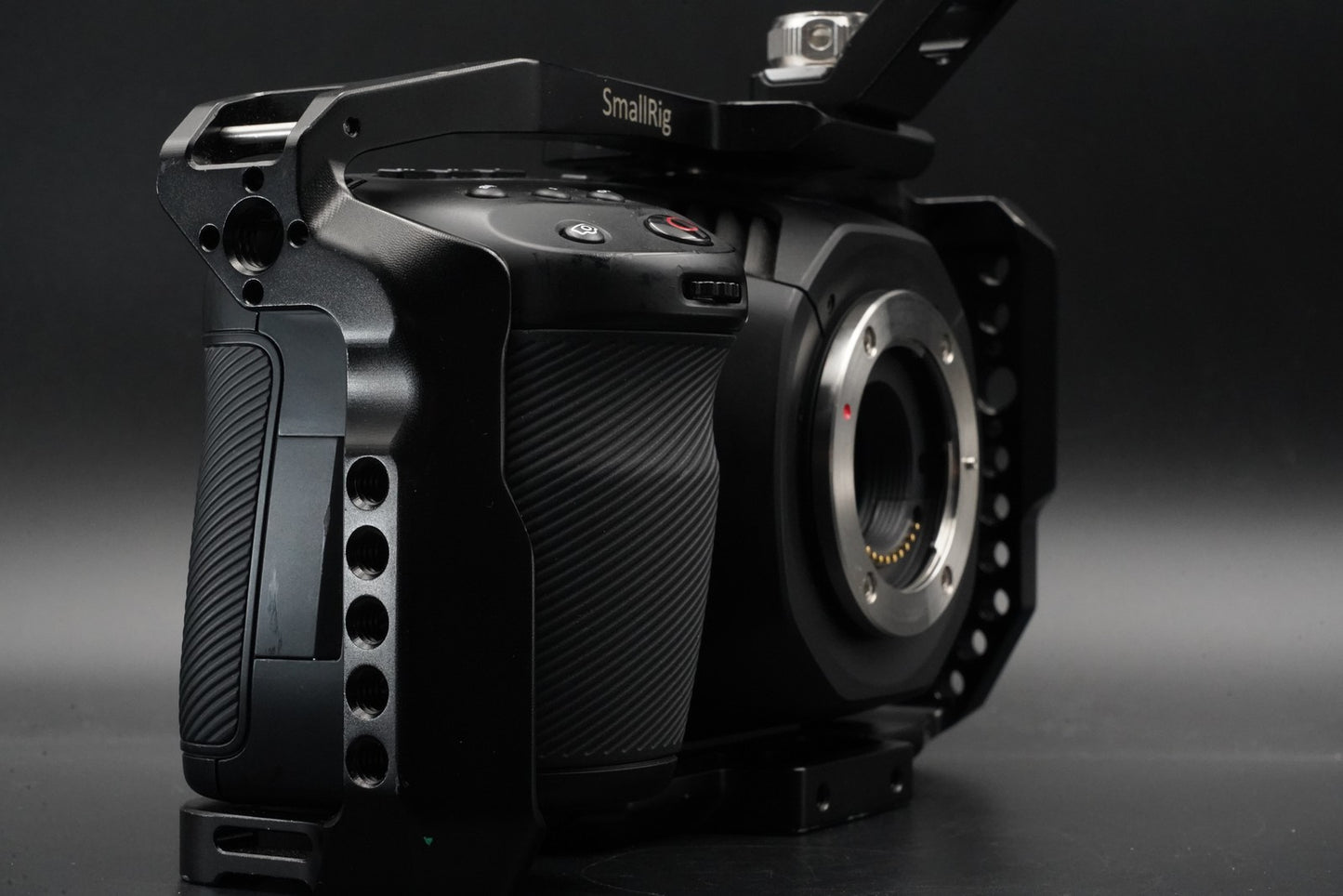 Blackmagic Design Pocket Cinema Camera 4K Camcorder BMPCC (M4/3 Mount) 10839