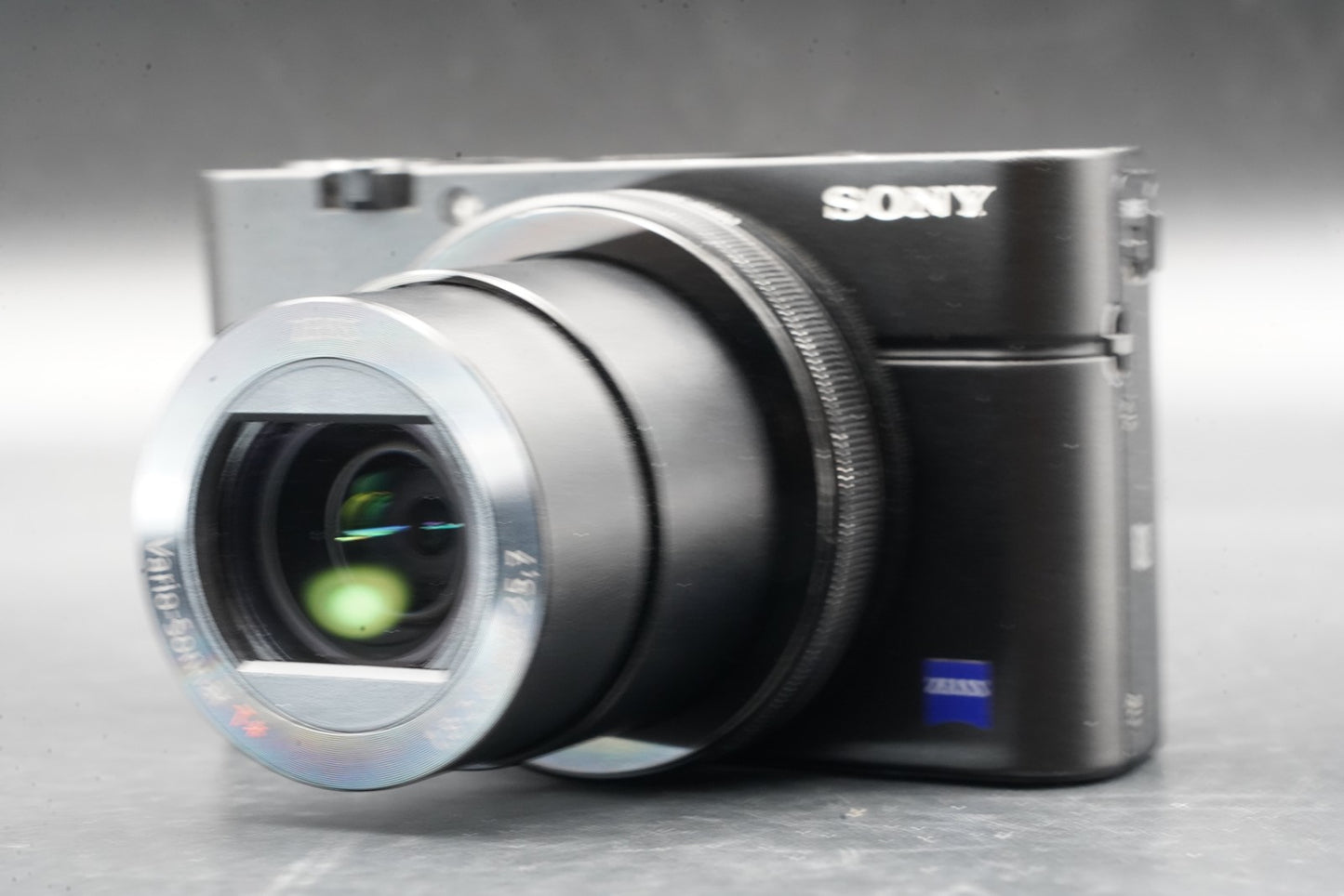 Sony Cyber-shot DSC-RX100M3 III Point Shoot Digital Camera US STOCK #11263