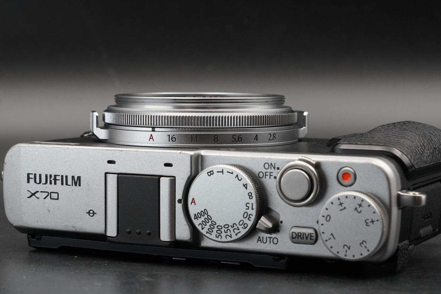Fujifilm Fuji X70 X 70 Silver 16.3MP Digital Camera US DUTY PAID 11299