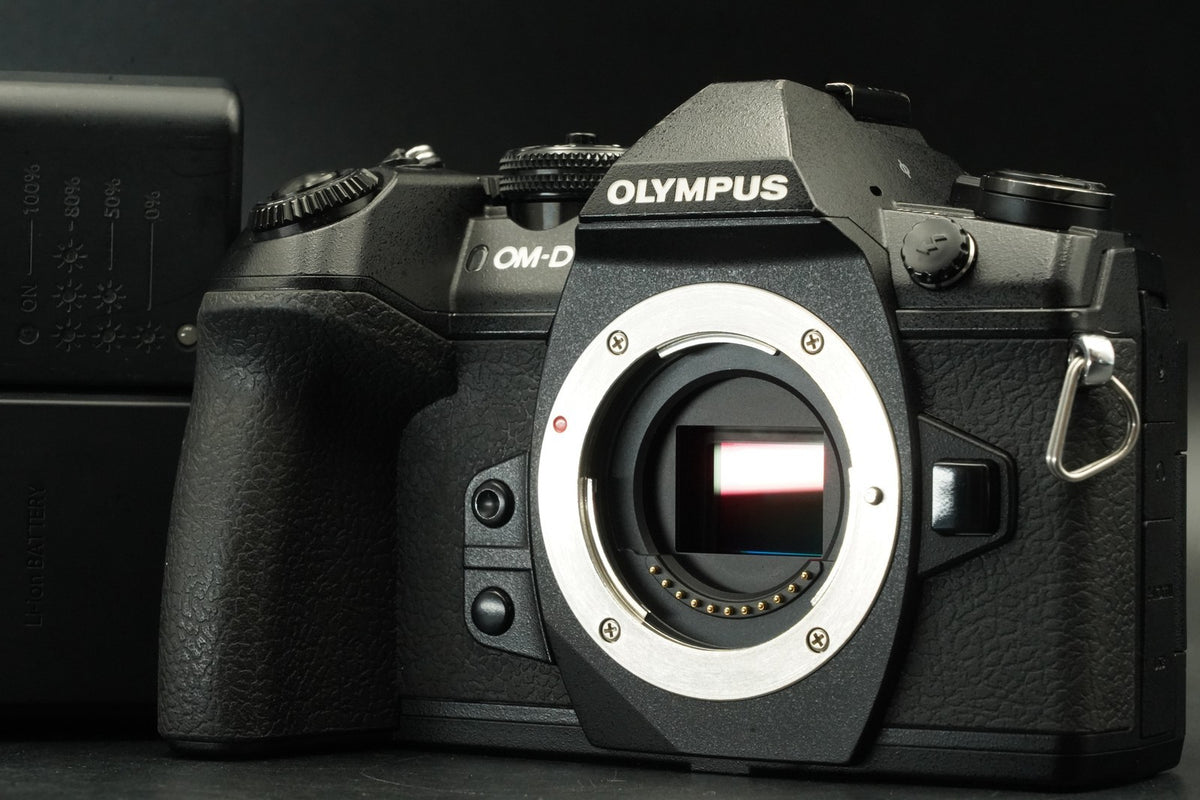 Olympus OM-D E-M1 Mark II Digital Camera Black Body #11753