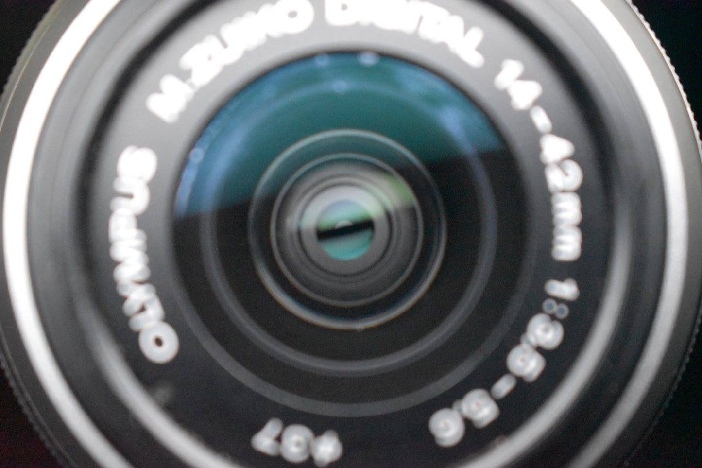 [US Duty Paid] Olympus Pen Lite E-PL5 White Mirrorless Digital Camera 9251