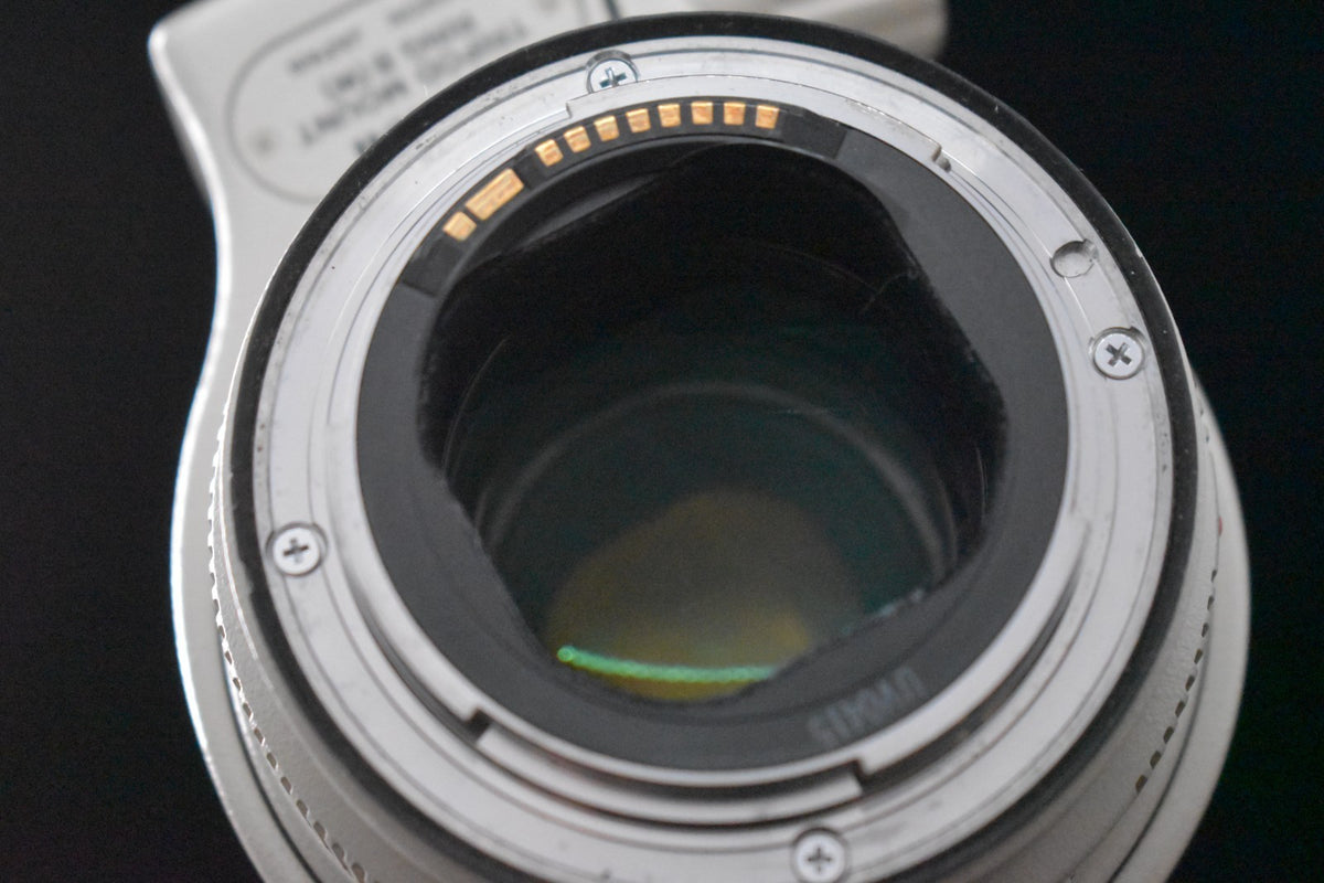 [US Duty Paid] Canon EF 70-200mm F/2.8 L IS USM Telephoto Zoom AF Lens 8151