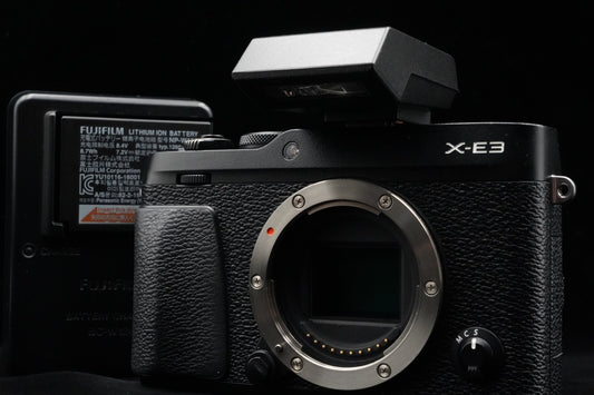 Fujifilm X-E3 24.3MP Mirrorless Digital Camera Black Body US DUTY PAID 10222
