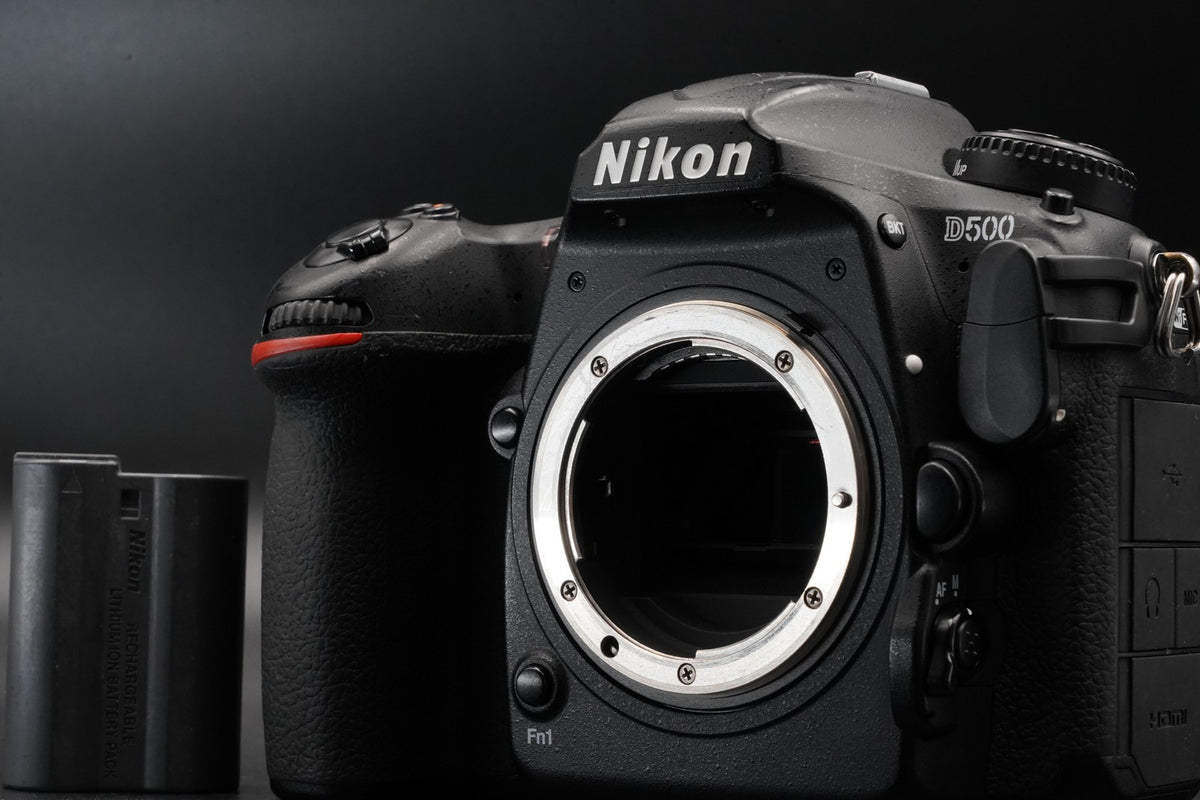 Nikon D500 20.9MP Digital SLR Camera Body US STOCK #11503