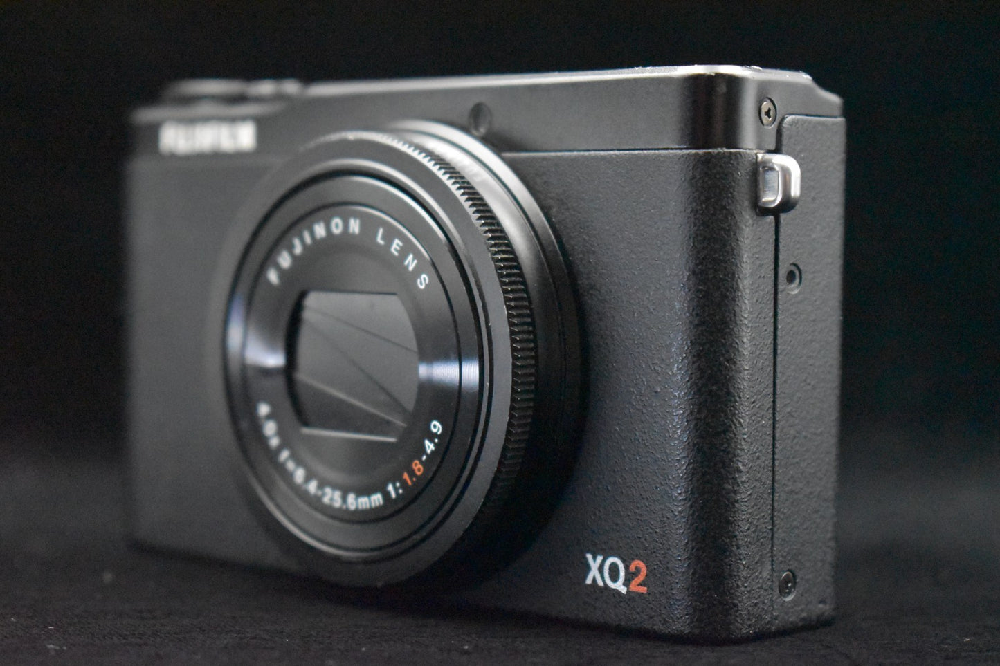 [US Duty Paid] FUJIFILM XQ2 Compact Digital Camera Black 9441