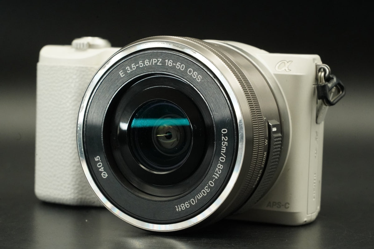 Sony a5100 Digital Camera White with 14-42mm + 55-210mm Lens -34090 cuts- #12365